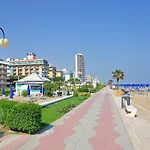 Aleksandra - Carraro Immobiliare - Family Apartments